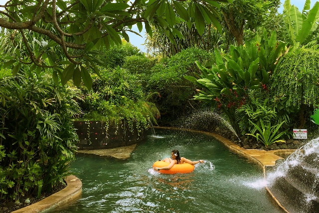 Waterbom waterpark στο εξωτικό Μπαλί