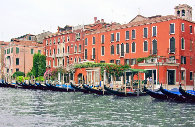 Βενετία: Η ιταλική πόλη των αντιθέσεων